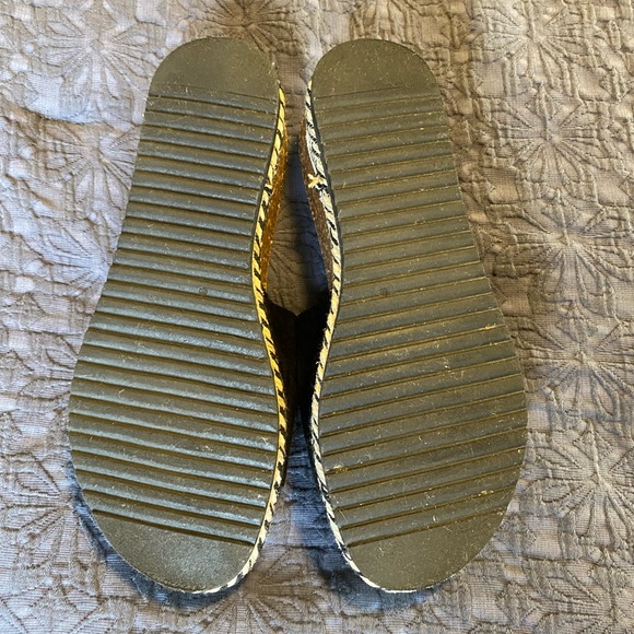 LFL by Lust for Life Platform Slides - Picture 7 of 7